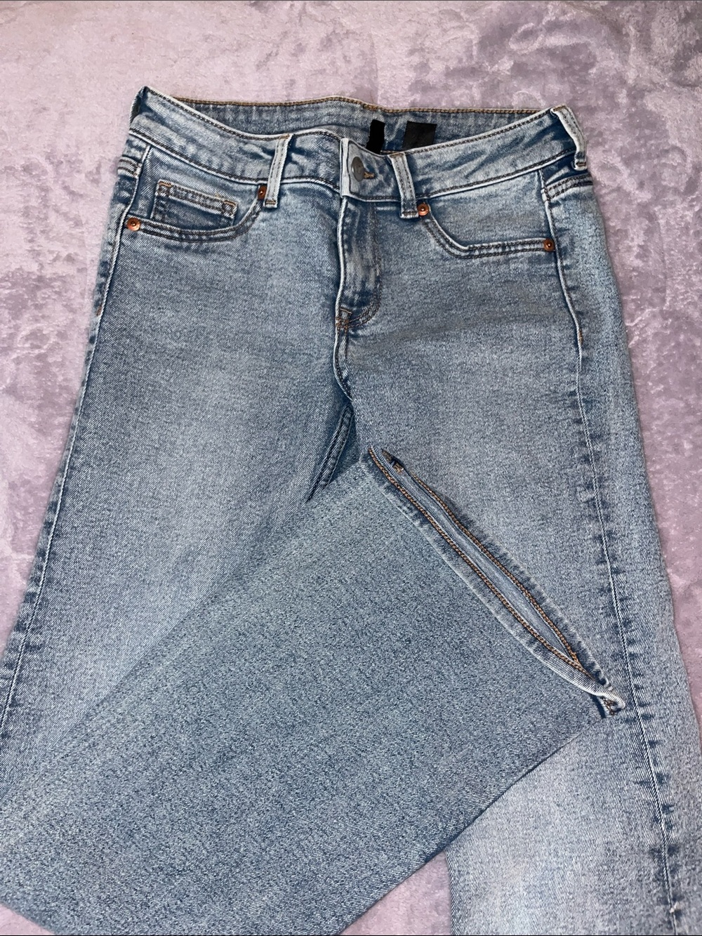 Divided Light Blue Boot-Cut Jeans with Subtle Fade